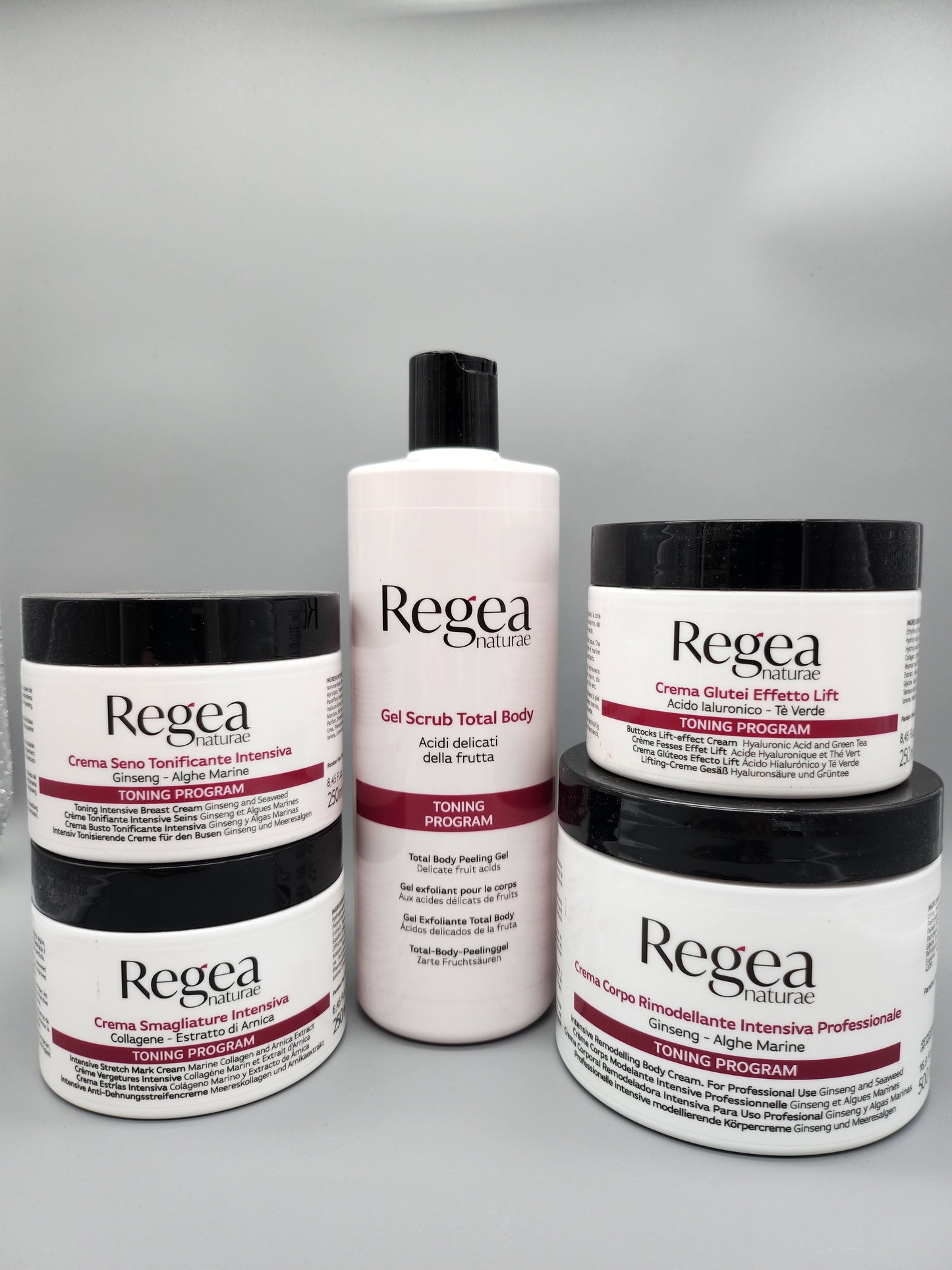 Crema smagliature Intensiva 250ml regea, per ripristinare l'elasticità perduta.